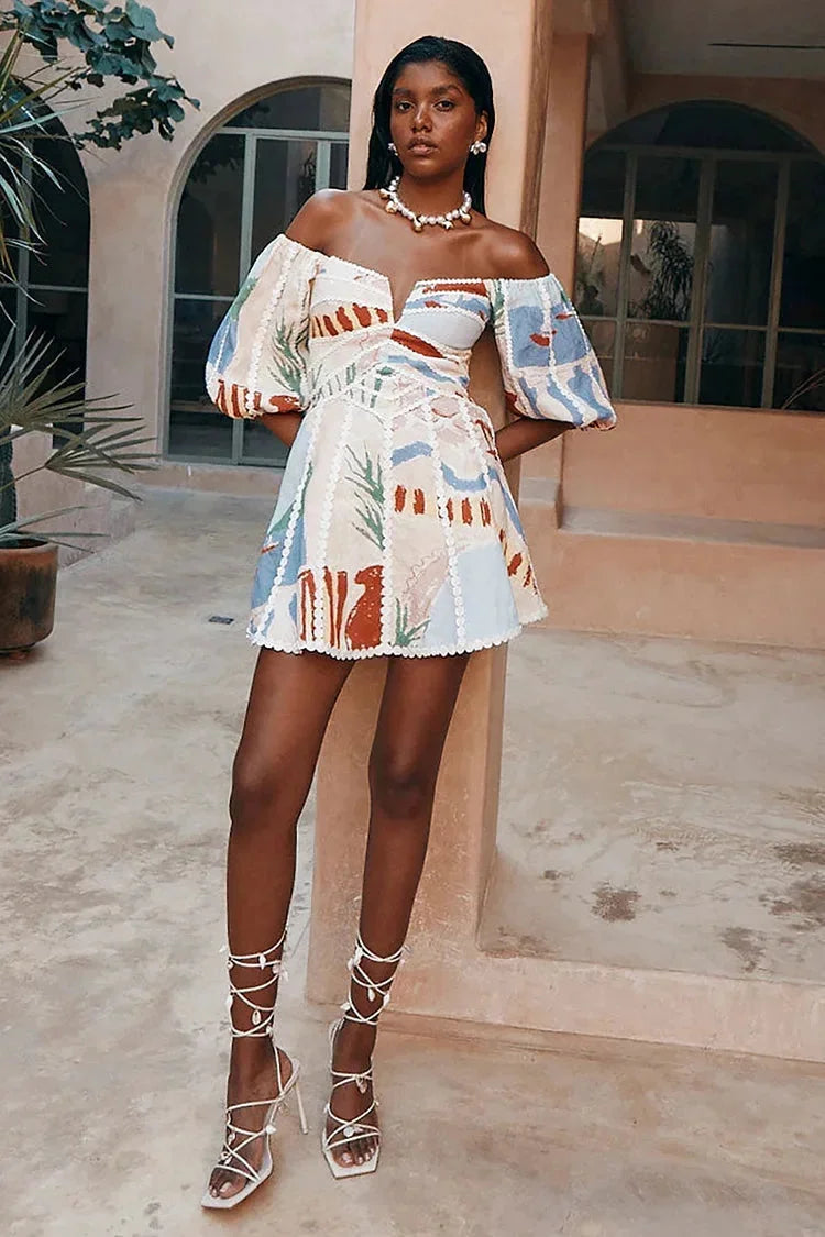 Off-shoulder dress for women in floral design, perfect for summer. Made from soft and breathable fabric, with a stylish…
